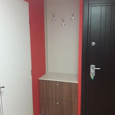 Apartment Shishkova 3 Warna